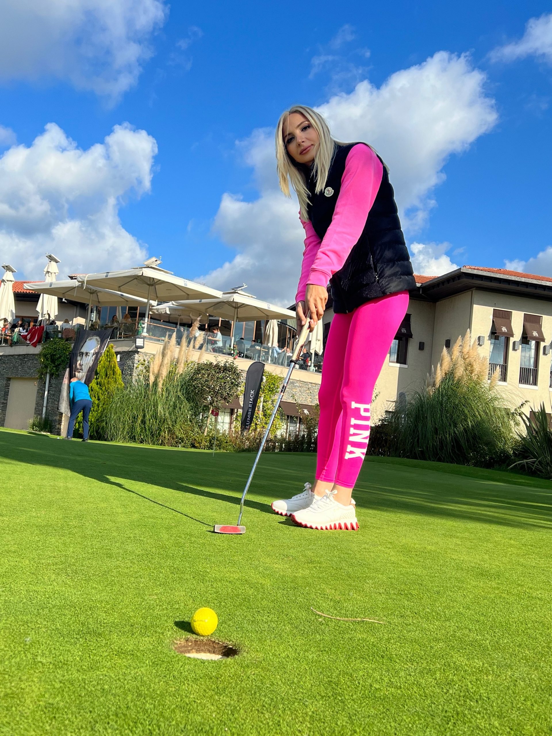 YARIŞ PİSTLERİNDEN GOLF SAHASINA